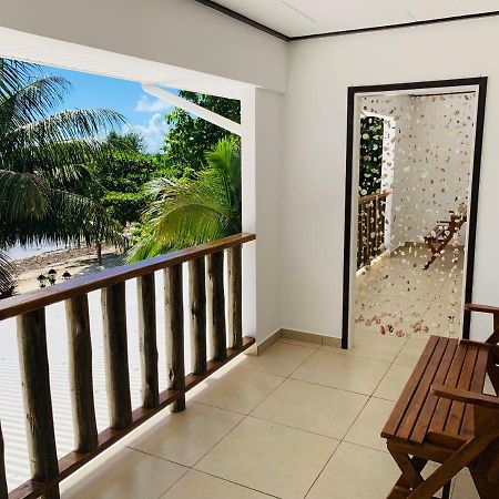 Hyde-Tide Guesthouse Ла-Диг Экстерьер фото